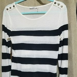 Striped blouse with buttons